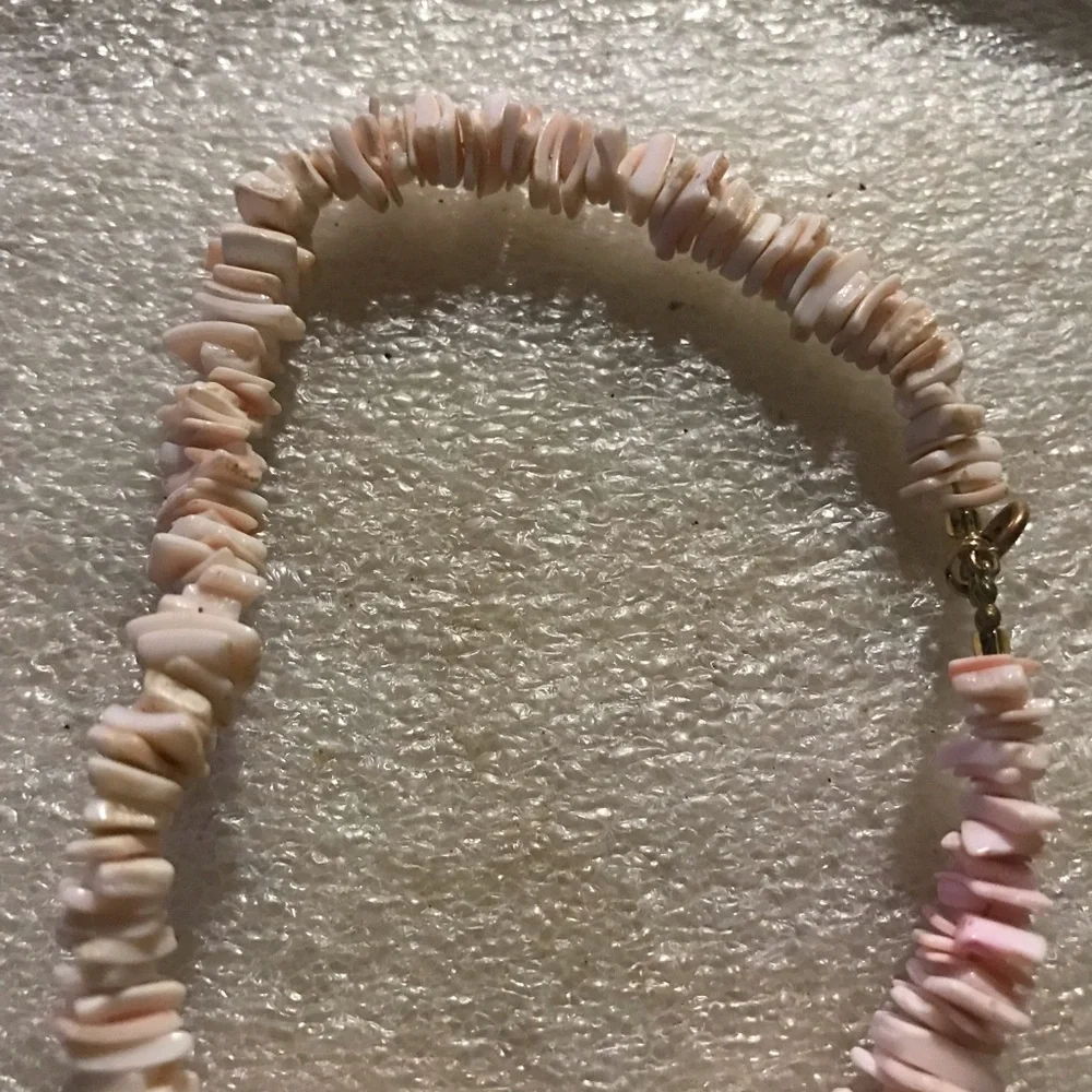 Elegant Skin coral pula shell bracelet - Picture 3 of 4